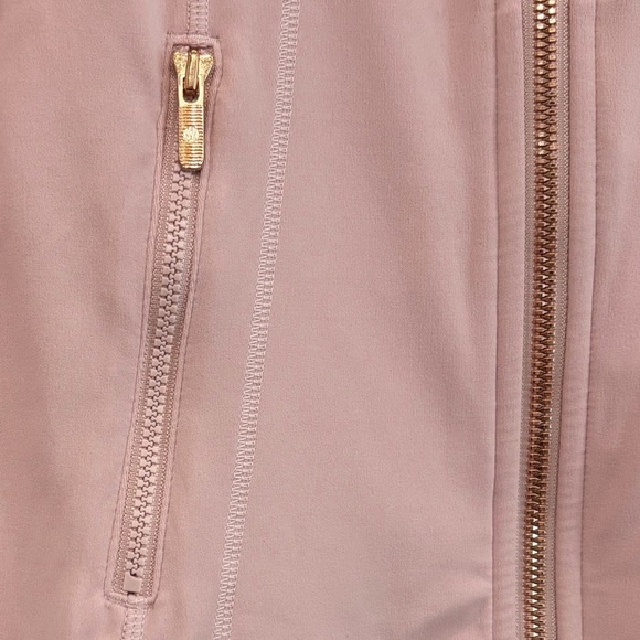 NWT Lululemon Define Jacket *Nulu In Pink Haze/Rose Gold Size 6 - Picture 5 of 12